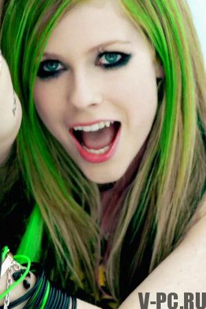 Avril Lavigne zöld haj