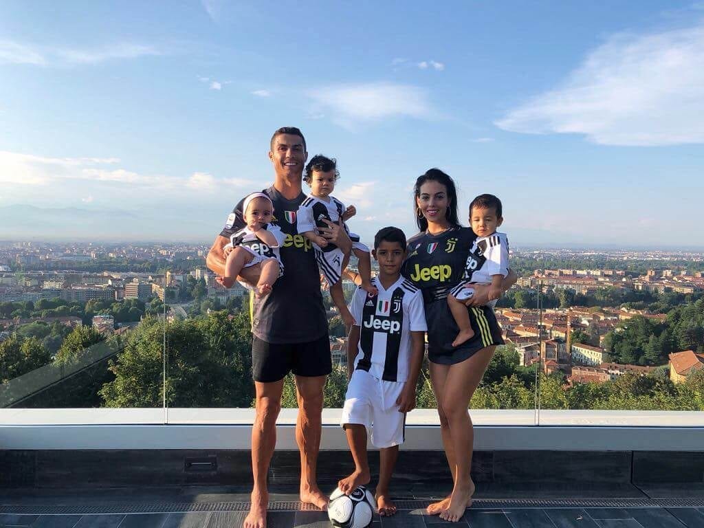 Cristiano Ronaldo a Instagram családjával